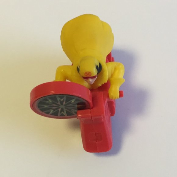 Marvel Superheroes Jubilee Motorcycle Toy 1996 - Picture 2 of 6